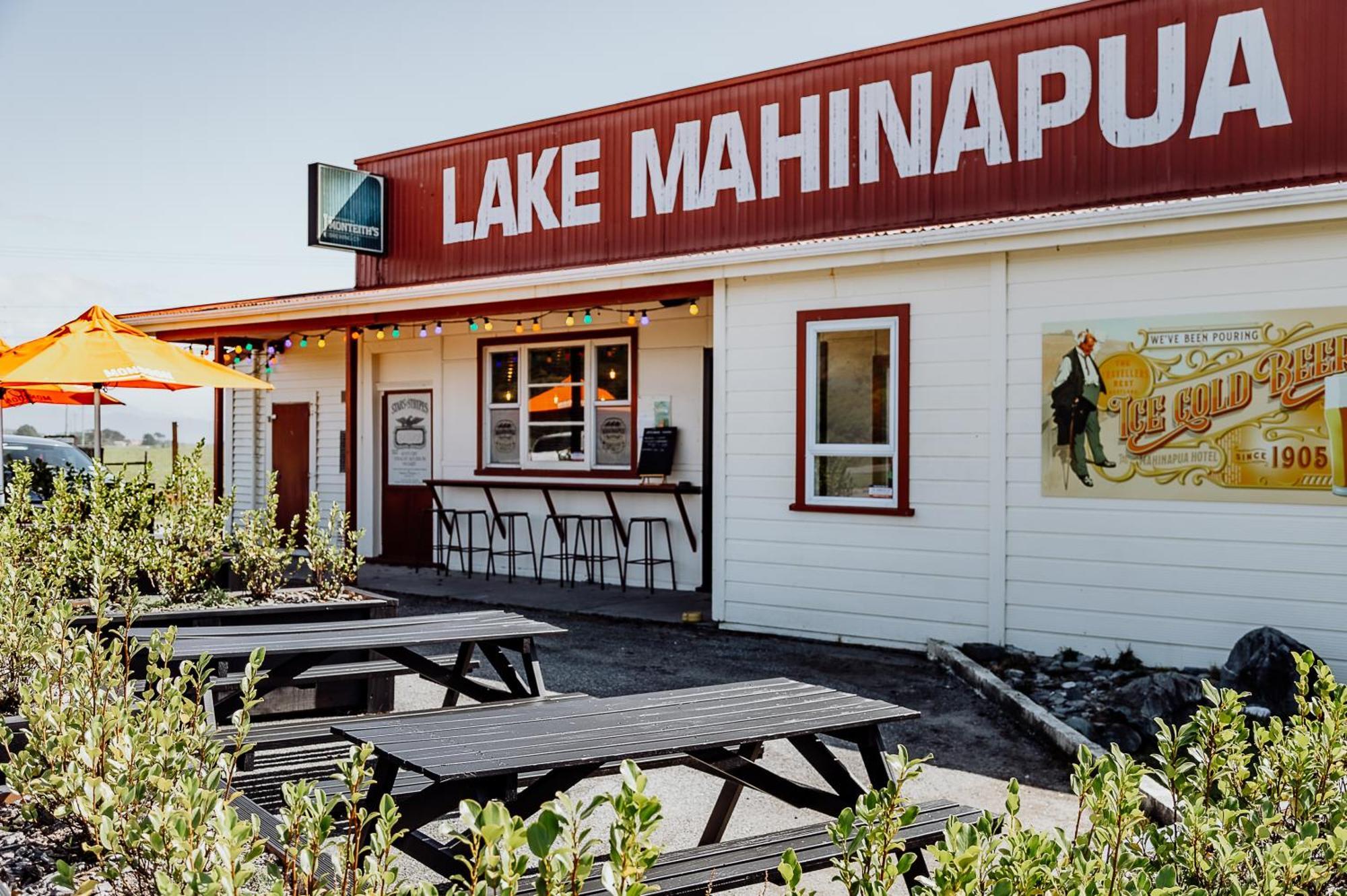 Lake Mahinapua Hotel Ruatapu Kültér fotó