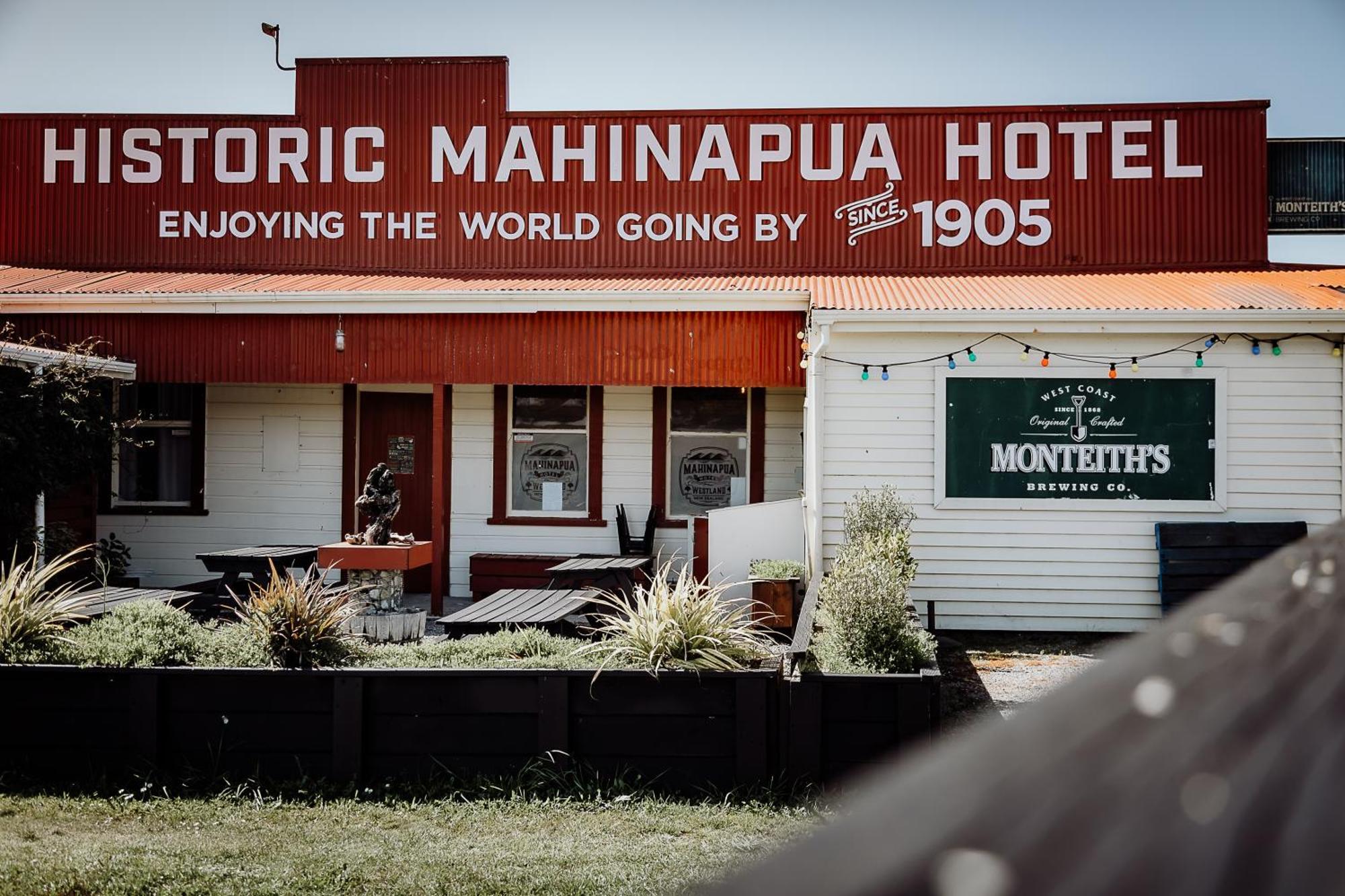 Lake Mahinapua Hotel Ruatapu Kültér fotó